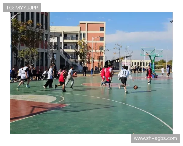 篮球教学如何融入校园课程实现德智体全面发展