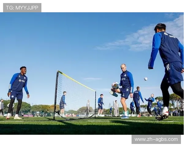 足球网球对抗玩法如何在模拟比赛中提高反应与协调性 足球网球对抗玩法如何在模拟比赛中提高反应与协调性